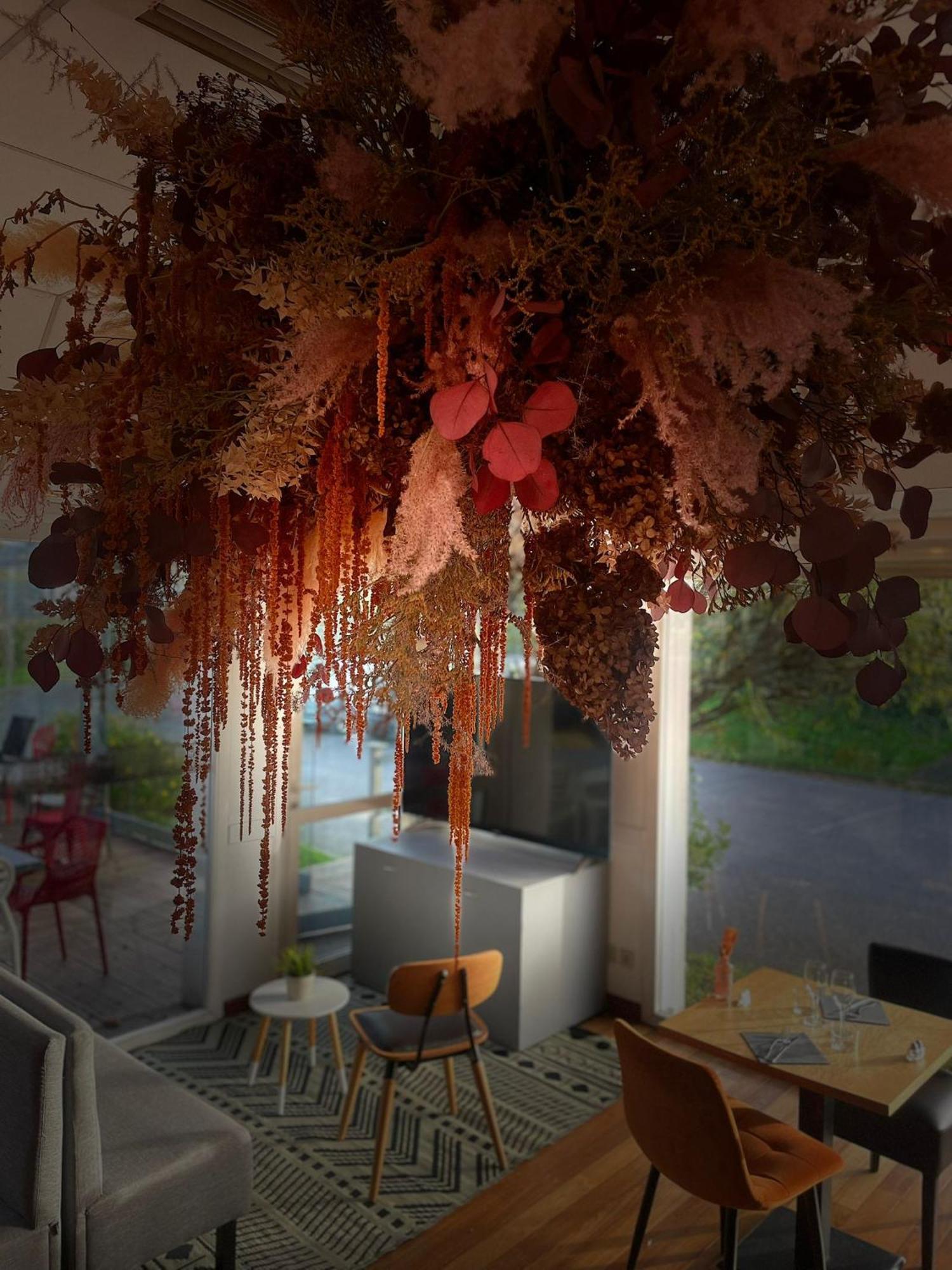 Hotel Restaurant Les Genets Bayonne Exterior foto